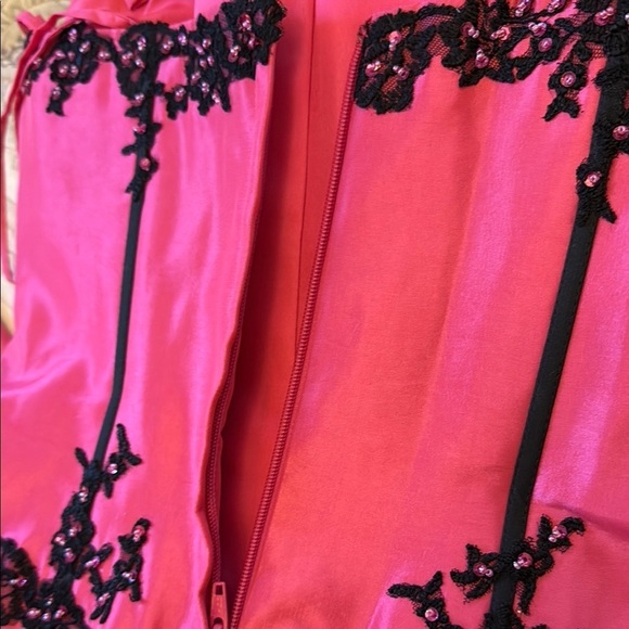 Pink Strapless Gown with Sweetheart Neckline - Picture 10 of 14